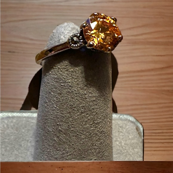 Beautiful Mandarin Garnet Solid Sterling Silver Ring - Picture 5 of 13